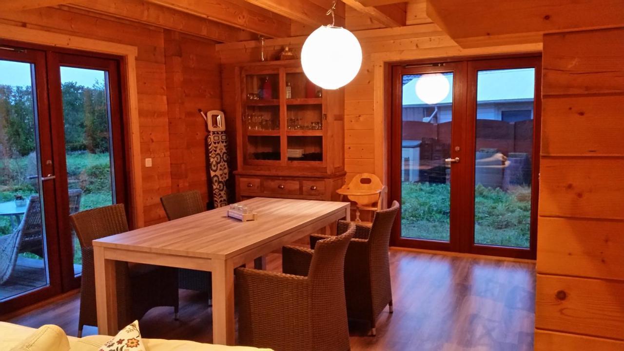 Bed and Breakfast Au Chalet Maubray Екстер'єр фото